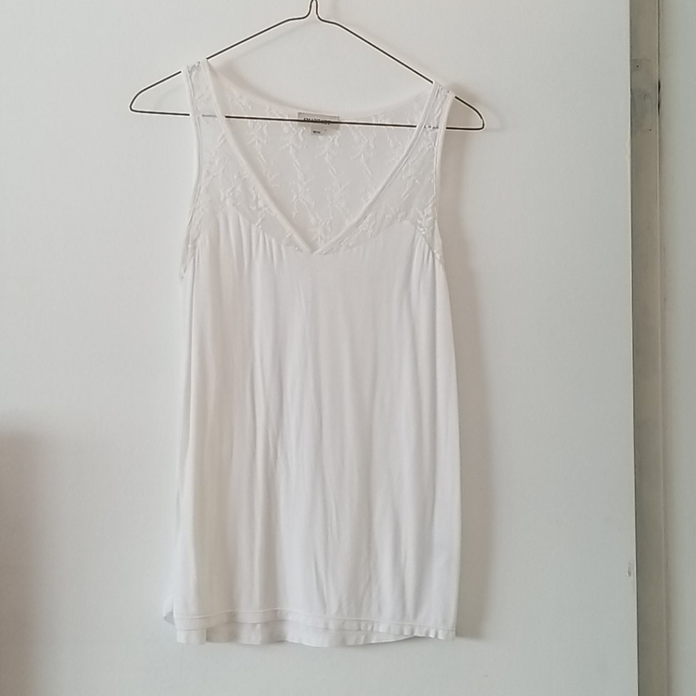 White tank